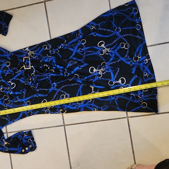 Tahari Dress, 12 - Picture 15 of 16